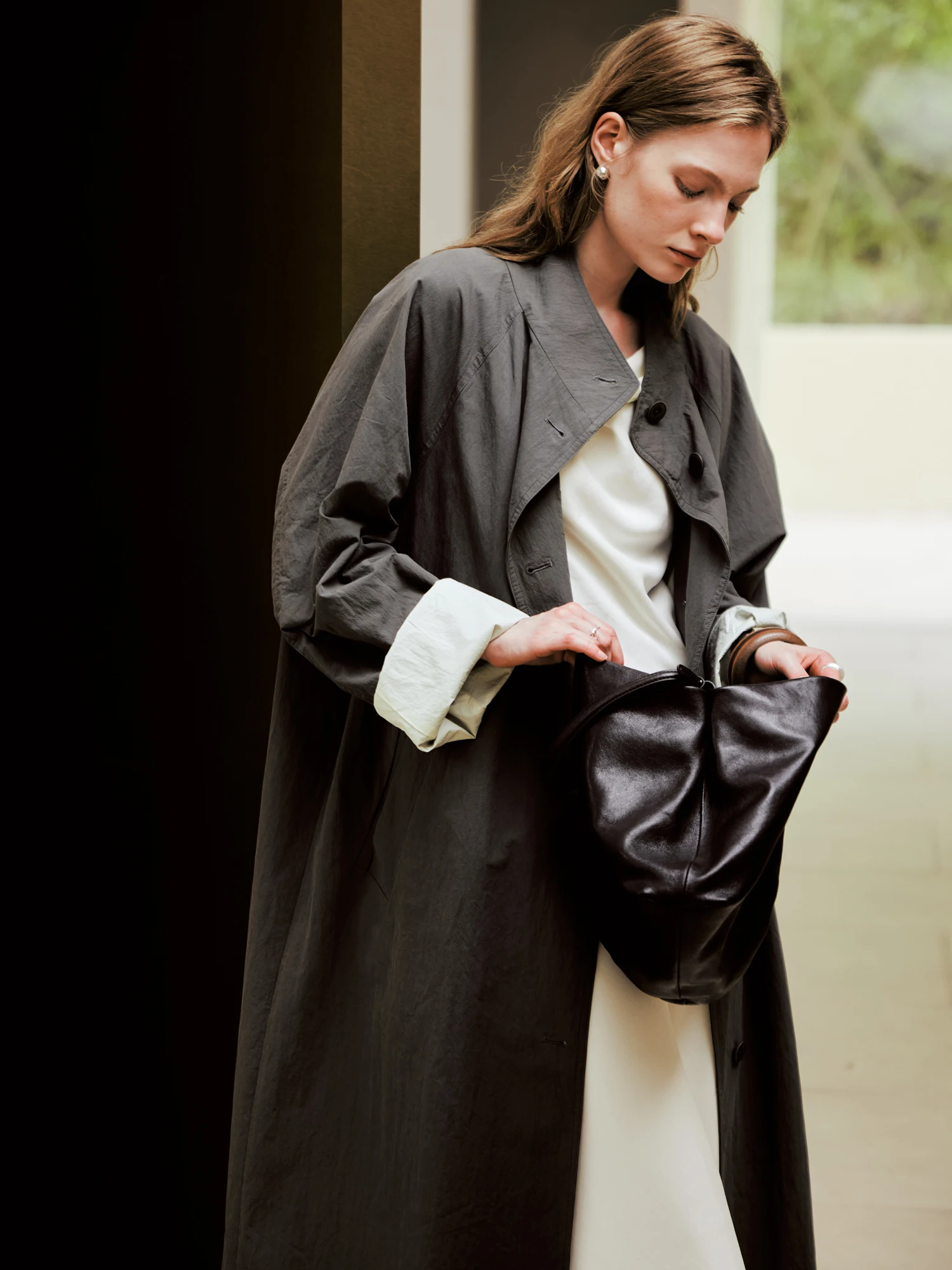 Elegant Openroles Classic Cotton Women's Loose Fit Stand Collar Fashionable Simplicity Long Sleeve Coat
Elegant Openroles Classic Cotton Women's Loose Fit Stand Collar Fashionable Simplicity Long Sleeve Coat
