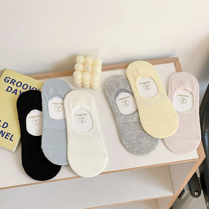Корабльские носки, женские однотонные универсальные короткие носки с низким верхом и неглубоким носком, весенне-летнее издание, силиконовый противоскользящий каблук
Корабльские носки, женские однотонные универсальные короткие носки с низким верхом и неглубоким носком, весенне-летнее издание, силиконовый противоскользящий каблук