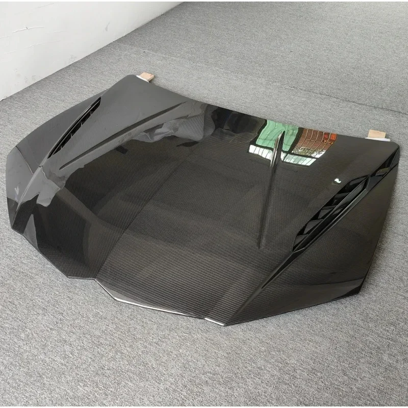 KQX High Quality P-style Dry Carbon Fiber Hood Body Kit for URUS 2023
KQX High Quality P-style Dry Carbon Fiber Hood Body Kit for URUS 2023