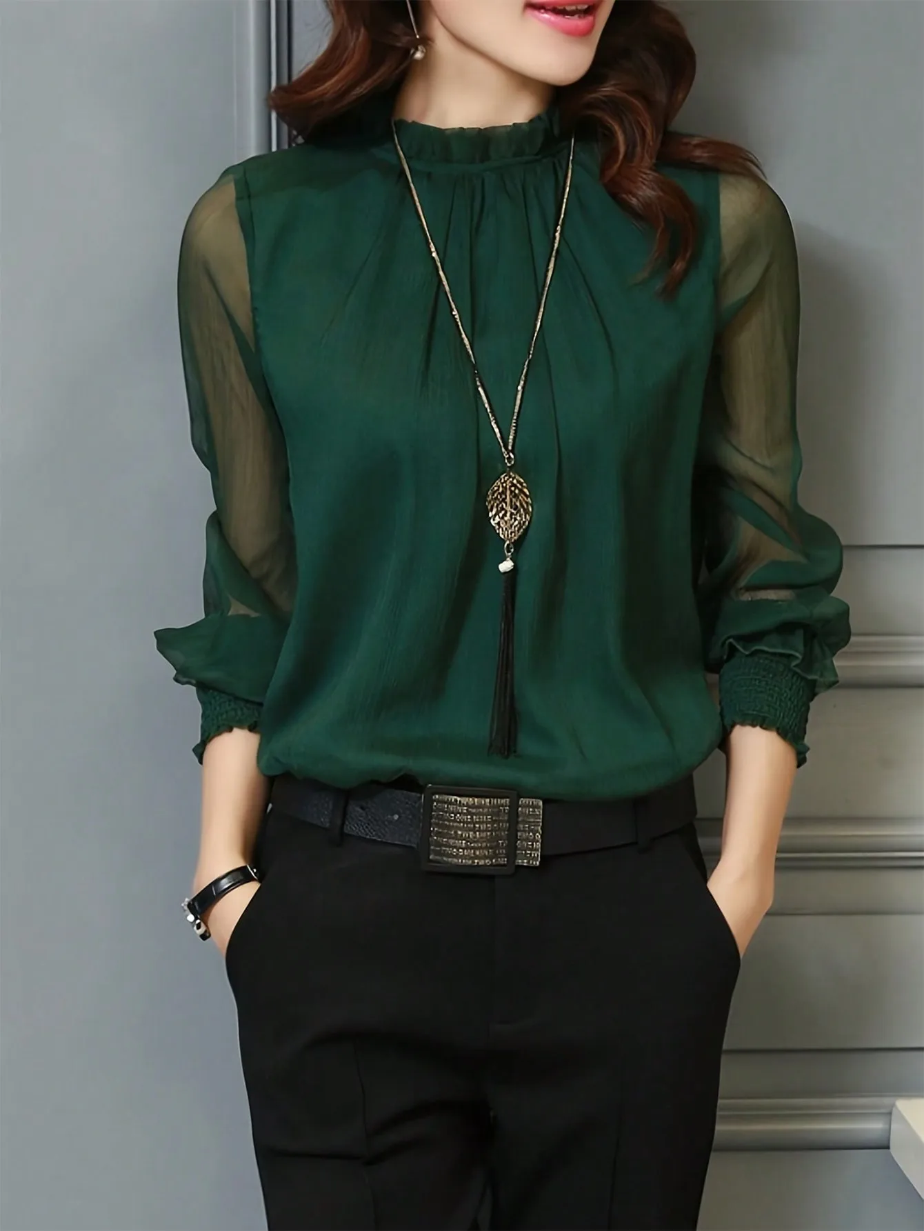 Elegant Green Sheer Long Sleeve Blouse with Ruffled Cuffs and High Neck for Office or Casual Wear
Elegant Green Sheer Long Sleeve Blouse with Ruffled Cuffs and High Neck for Office or Casual Wear