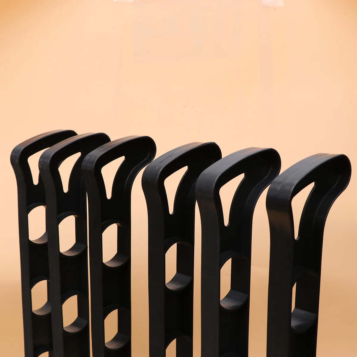 Creative Boot Shoe Clip Adjustable Sturdy Rack Entryway Bedroom Dustproof Widened Base Black Shoes Drying Rack
Creative Boot Shoe Clip Adjustable Sturdy Rack Entryway Bedroom Dustproof Widened Base Black Shoes Drying Rack