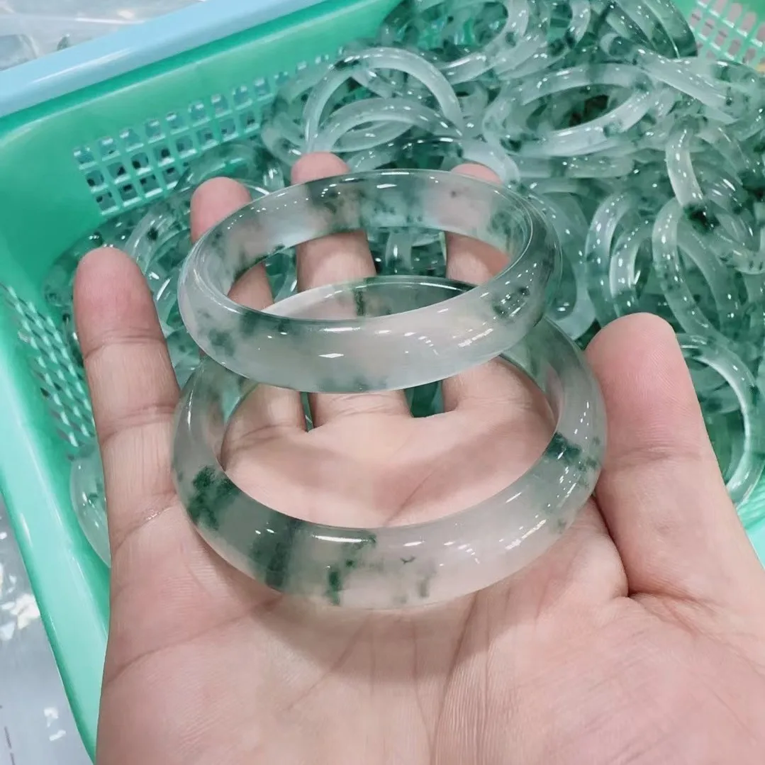 Ice-Quartz African Jade Bracelet Transparent Flat Bangle Geometric Shape Natural Stone Business Gift for Women And Girls
Ice-Quartz African Jade Bracelet Transparent Flat Bangle Geometric Shape Natural Stone Business Gift for Women And Girls