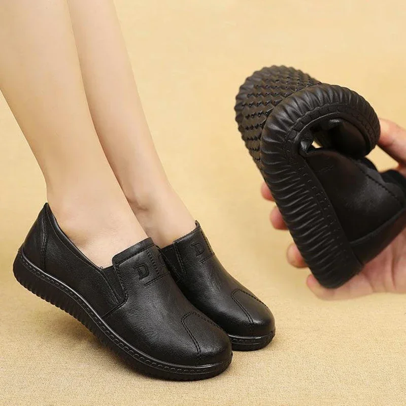 Women's Genuine Leather Casual Shoes Spring Autumn Loafers Ladies Flats Classic Sewing Round Toe Outside Woman Comfortable Shoes
Women's Genuine Leather Casual Shoes Spring Autumn Loafers Ladies Flats Classic Sewing Round Toe Outside Woman Comfortable Shoes