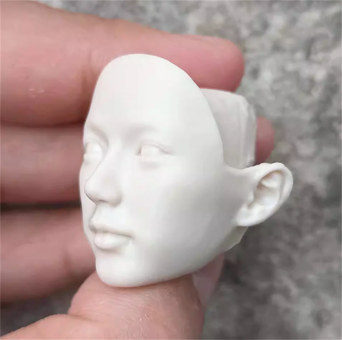 1/6 Scale Asia Pale Female Singer Head Sculpt Carving Model for 12" Action Figure Unpainted 
1/6 Scale Asia Pale Female Singer Head Sculpt Carving Model for 12" Action Figure Unpainted