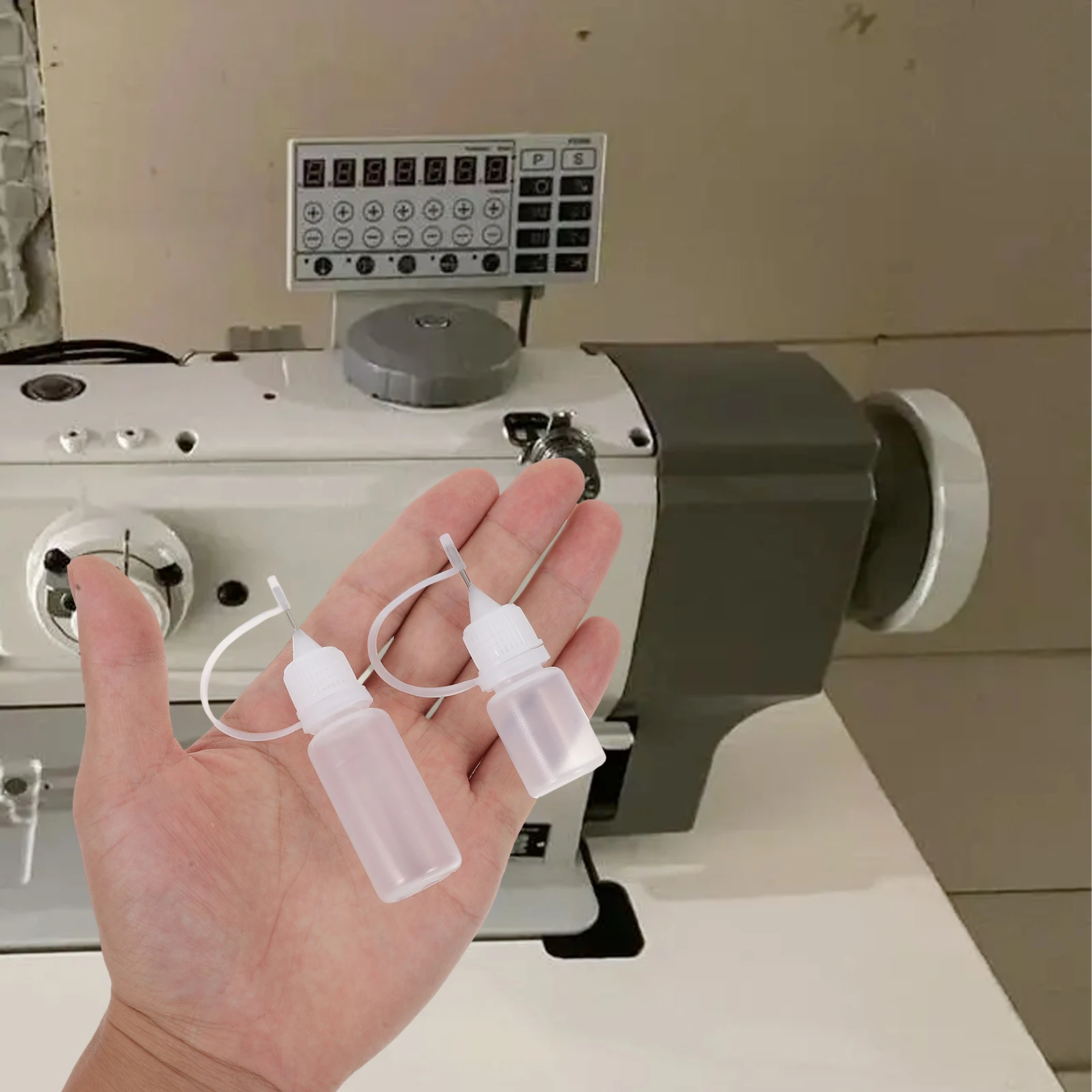 12pcs Glue Application Bottles Fine Tip Squeeze Leak Proof Stainless Steel Translucent White for Oil Lubricant Dispenser
12pcs Glue Application Bottles Fine Tip Squeeze Leak Proof Stainless Steel Translucent White for Oil Lubricant Dispenser