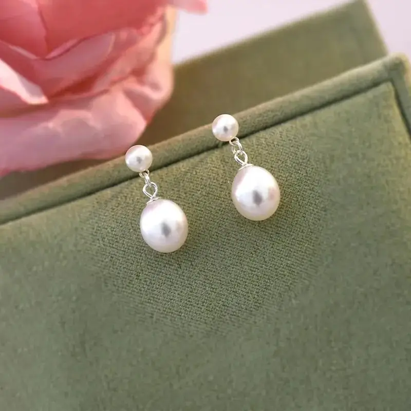 Natural Freshwater Pearl Earrings 925 Silver Fashion Jewelry for Women Gift New Trend
Natural Freshwater Pearl Earrings 925 Silver Fashion Jewelry for Women Gift New Trend