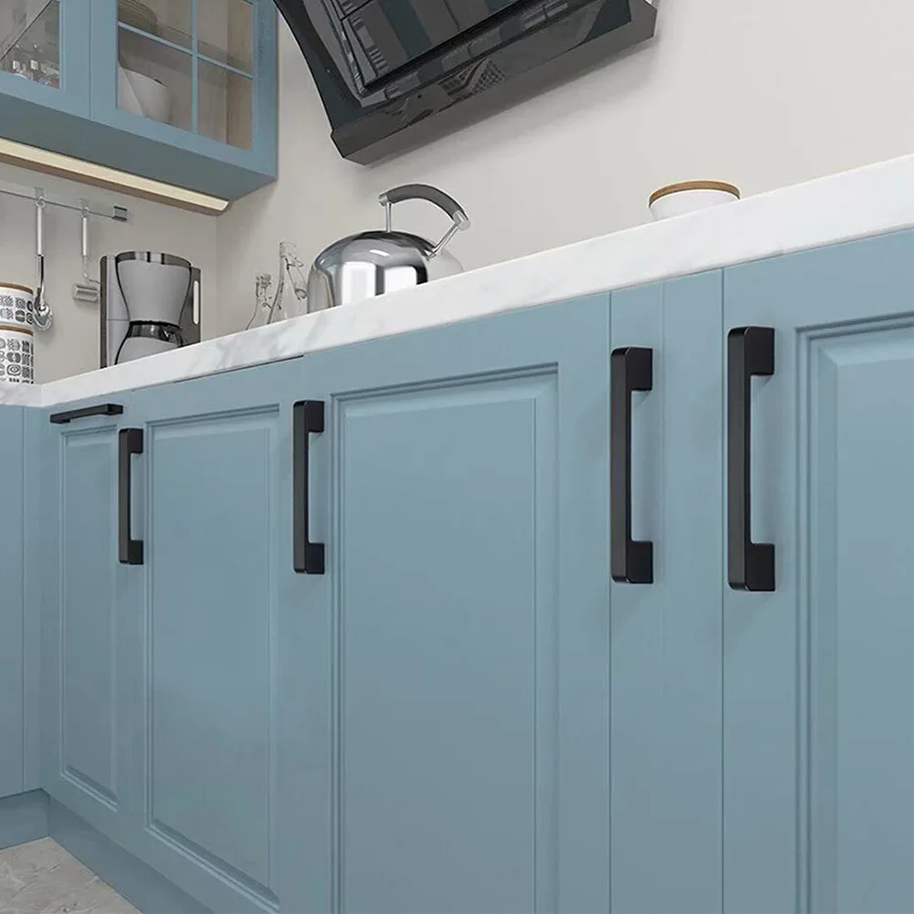 Ручки для кухонного шкафа из алюминиевого сплава, 10 шт., набор дверных и выдвижных ящиков, ручки для использования в мебели с черным покрытием
Ручки для кухонного шкафа из алюминиевого сплава, 10 шт., набор дверных и выдвижных ящиков, ручки для использования в мебели с черным покрытием