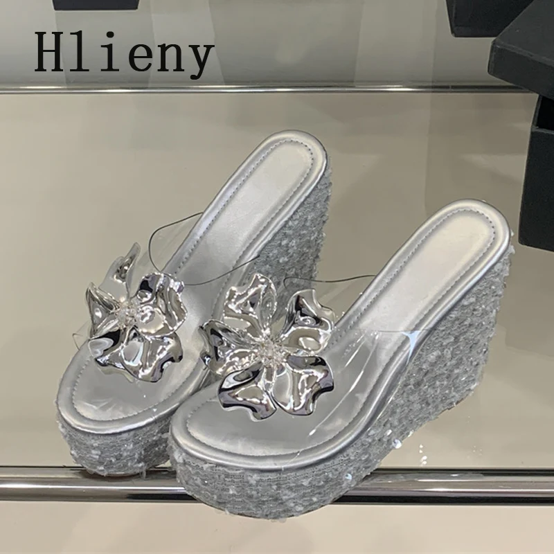 Hlieny/летние прозрачные тапочки из ПВХ с цветами, женские тканевые сандалии с открытым носком и блестками на платформе, босоножки на танкетке, вечерние банкетные туфли
Hlieny/летние прозрачные тапочки из ПВХ с цветами, женские тканевые сандалии с открытым носком и блестками на платформе, босоножки на танкетке, вечерние банкетные туфли