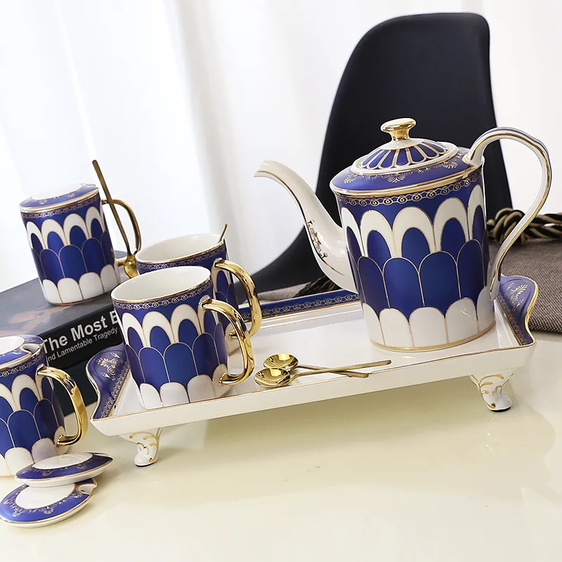 Luxury Gold Ceramic Coffee Cup Set Household Cold Water Pot High Temperature Resistant Cooling Water Pot Set Cups
Luxury Gold Ceramic Coffee Cup Set Household Cold Water Pot High Temperature Resistant Cooling Water Pot Set Cups