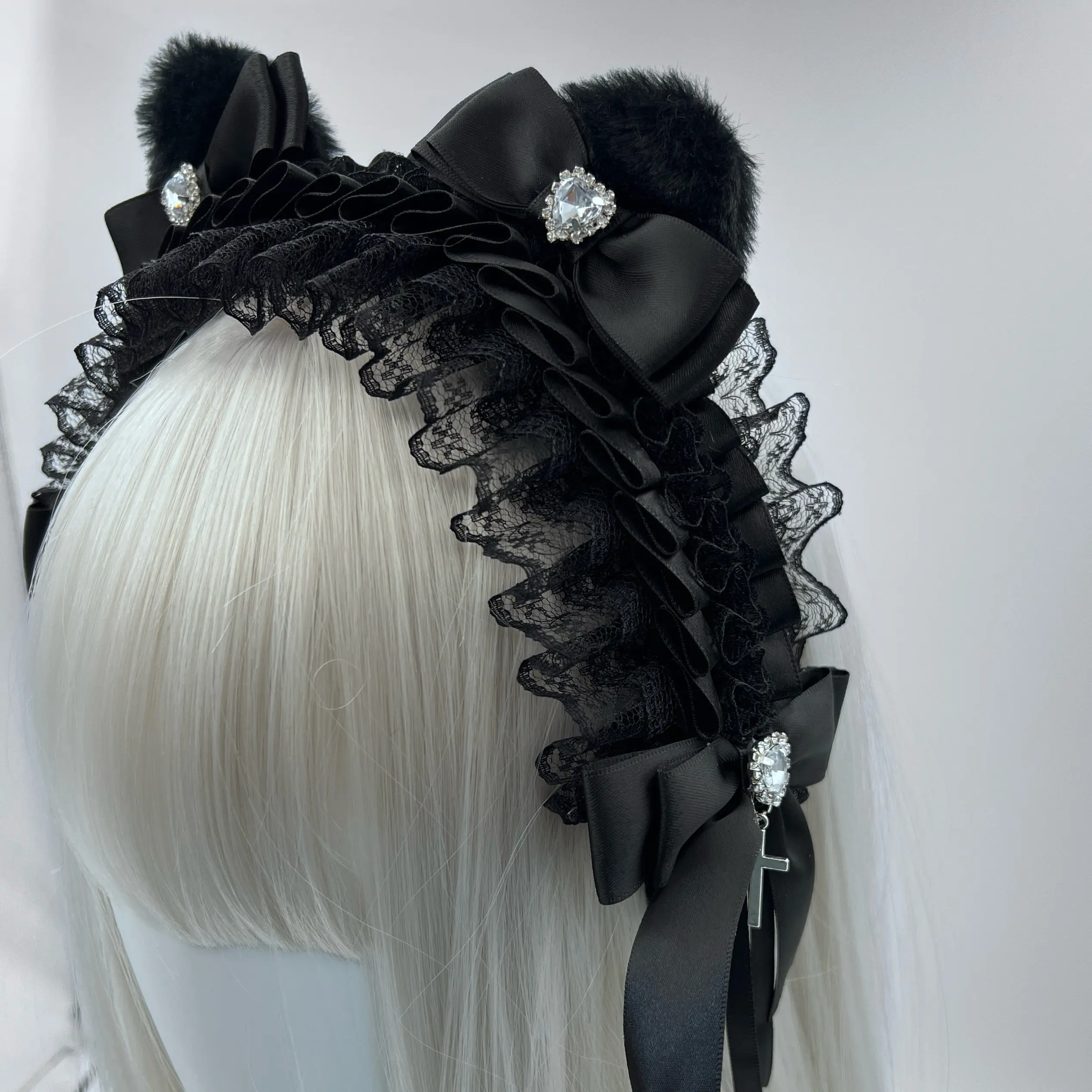 Lolita Headwear Cat Ear Love Rhinestone Headband Goth Punk Bow Headband Abi Cos Lace Hair Accessories
Lolita Headwear Cat Ear Love Rhinestone Headband Goth Punk Bow Headband Abi Cos Lace Hair Accessories