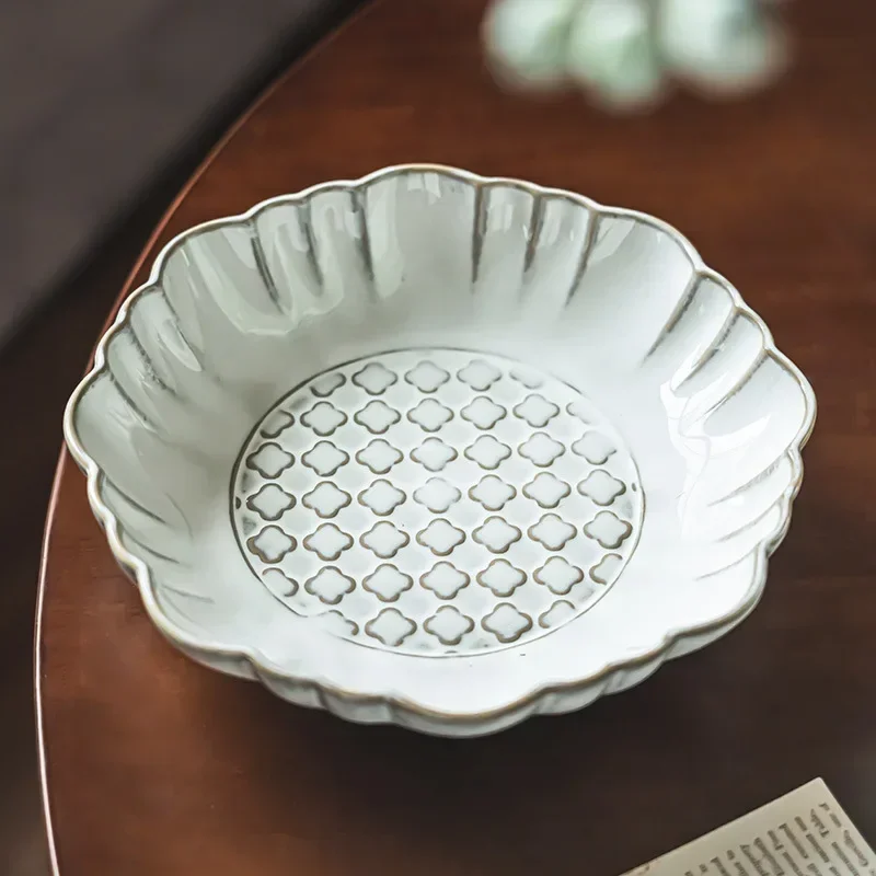 Vintage High-end Relief Lace Edge Ceramic Deep Household Tableware Vegetable Large Pasta Salad Plate
Vintage High-end Relief Lace Edge Ceramic Deep Household Tableware Vegetable Large Pasta Salad Plate