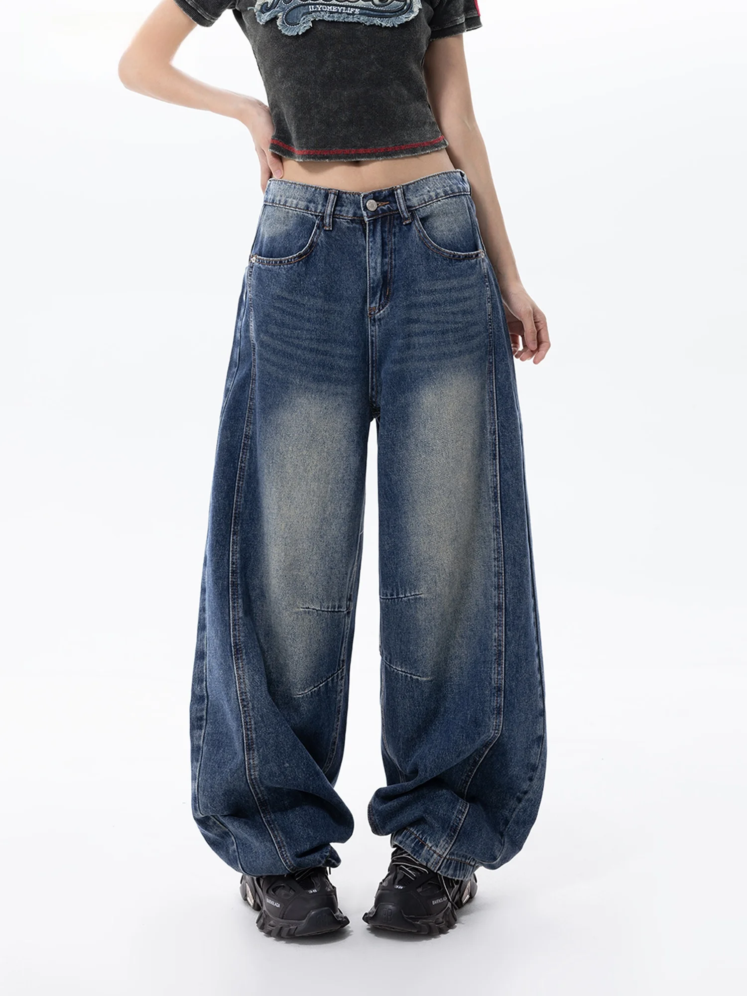 Washed Light Blue Wide Leg Jeans Women's Loose Fit Elastic Waist Casual Style Spring Summer Fashionable Straight Cut Trousers
Washed Light Blue Wide Leg Jeans Women's Loose Fit Elastic Waist Casual Style Spring Summer Fashionable Straight Cut Trousers