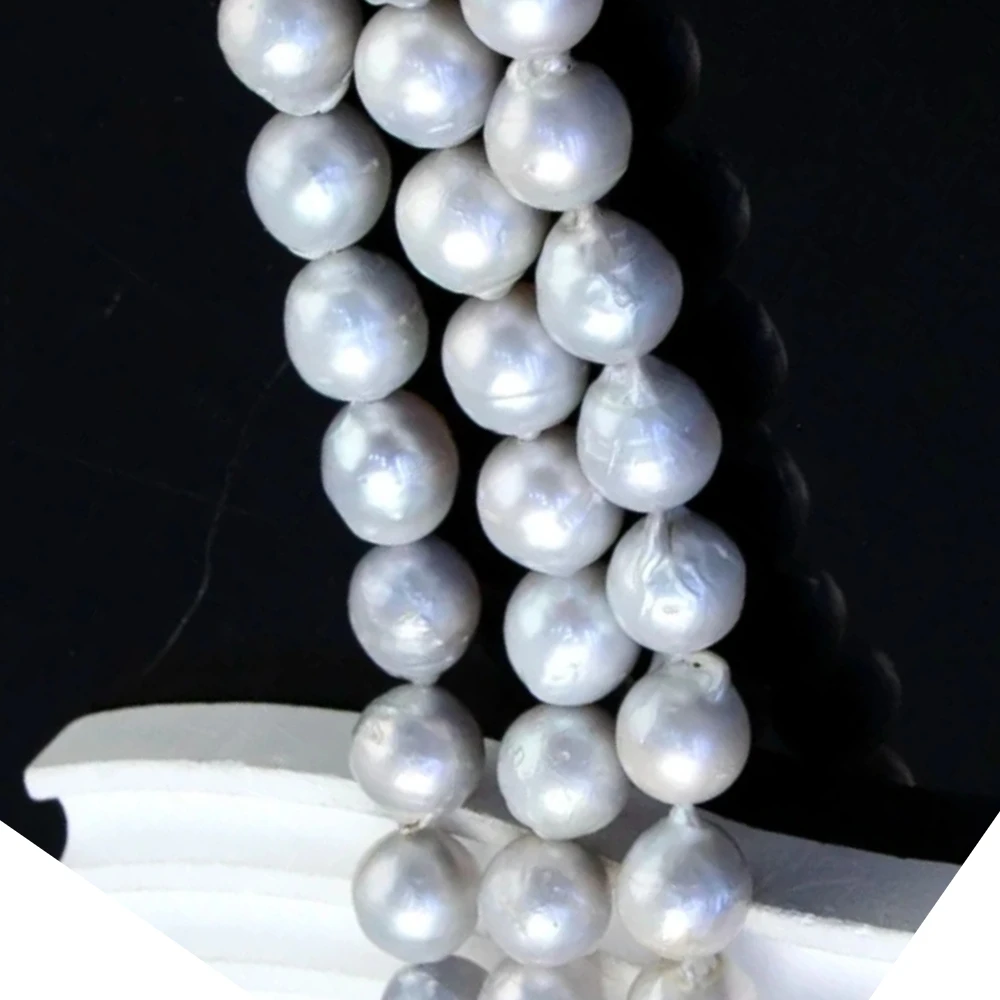 1Strand Baroque Natural Freshwater Pearl Beads 13x15mm Jewelry Making DIY Charms Bracelet Necklace Earrings Accessories
1Strand Baroque Natural Freshwater Pearl Beads 13x15mm Jewelry Making DIY Charms Bracelet Necklace Earrings Accessories