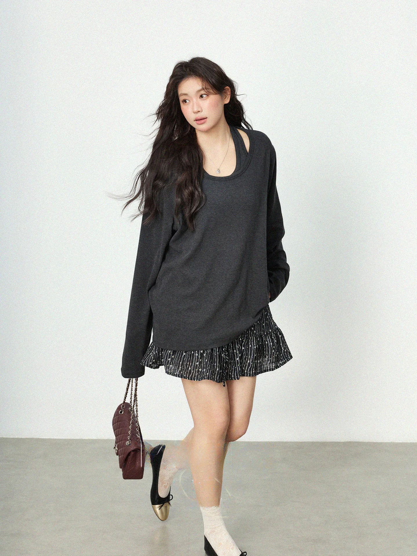 plus Size Women's Long Sve T-irt Vintage Sle Hanging Ne Design Slimming Top for plus Size Spring Faion Casual Wear
plus Size Women's Long Sve T-irt Vintage Sle Hanging Ne Design Slimming Top for plus Size Spring Faion Casual Wear