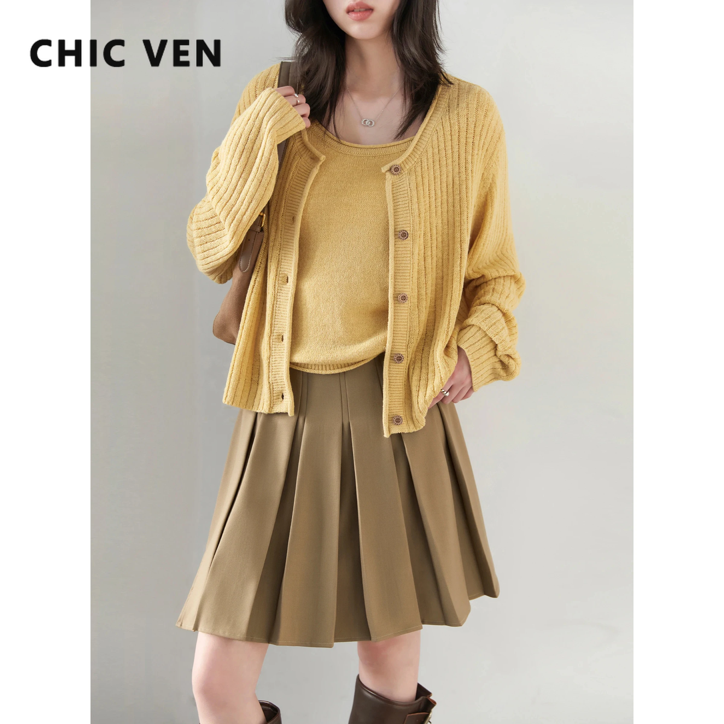 CHIC VEN женские юбки однотонные новые в консервативном стиле с высокой талией трапециевидной формы асимметричные плиссированные женские мини-юбки весна осень 2025
CHIC VEN женские юбки однотонные новые в консервативном стиле с высокой талией трапециевидной формы асимметричные плиссированные женские мини-юбки весна осень 2025