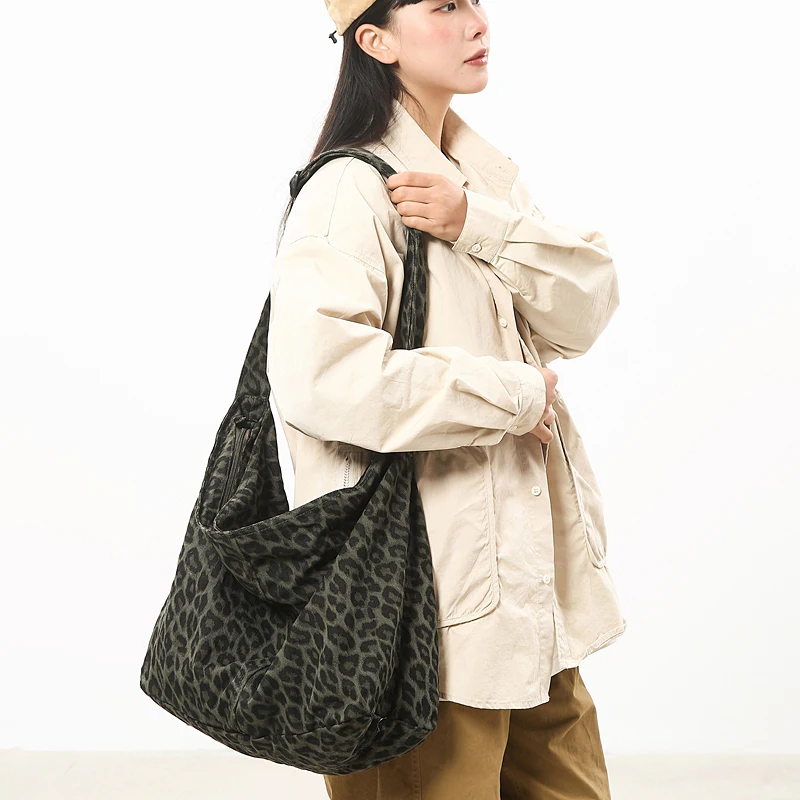 Camouflage Women's Bag Leopard Durable Canvas Shoulder Cross Bag Vintage Eco Bag Korean Messenger Bag Y2K Handbags Unisex Hobos
Camouflage Women's Bag Leopard Durable Canvas Shoulder Cross Bag Vintage Eco Bag Korean Messenger Bag Y2K Handbags Unisex Hobos
