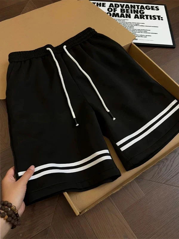 American Stripe Sports Shorts Men's Summer Loose Wide Leg Five-Point Casual Basketball Pants for Teenagers Straight Cut
American Stripe Sports Shorts Men's Summer Loose Wide Leg Five-Point Casual Basketball Pants for Teenagers Straight Cut