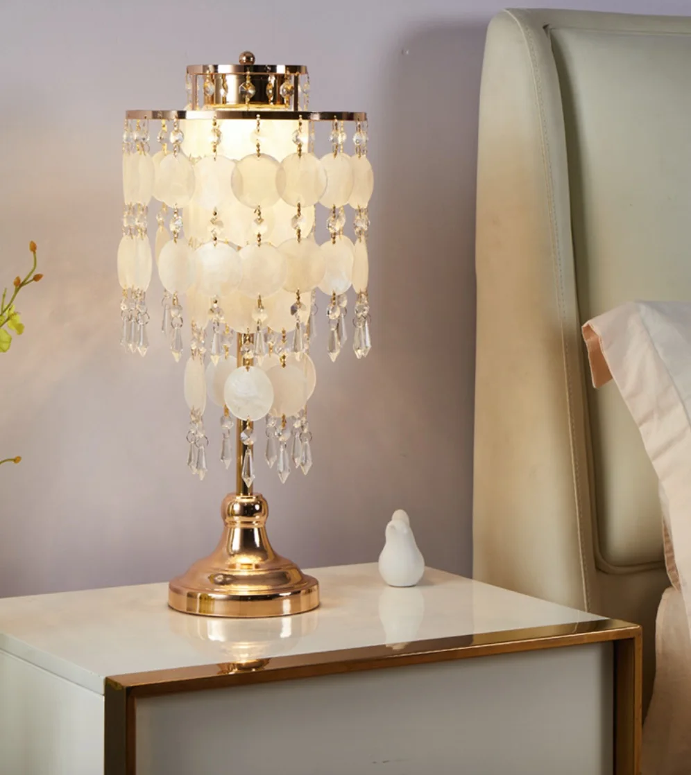 Спальня, кабинет, гостиная, настольная лампа Creative Decoration Home Shell LED Crystal Bedlight
Спальня, кабинет, гостиная, настольная лампа Creative Decoration Home Shell LED Crystal Bedlight