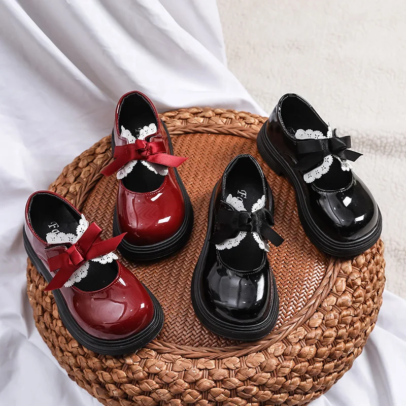 2025autumn New British Style Kids Performance Leather Shoe Simple Versatile Girls' Mary Jane Shoes Non Slip Child Princess Shoes
2025autumn New British Style Kids Performance Leather Shoe Simple Versatile Girls' Mary Jane Shoes Non Slip Child Princess Shoes