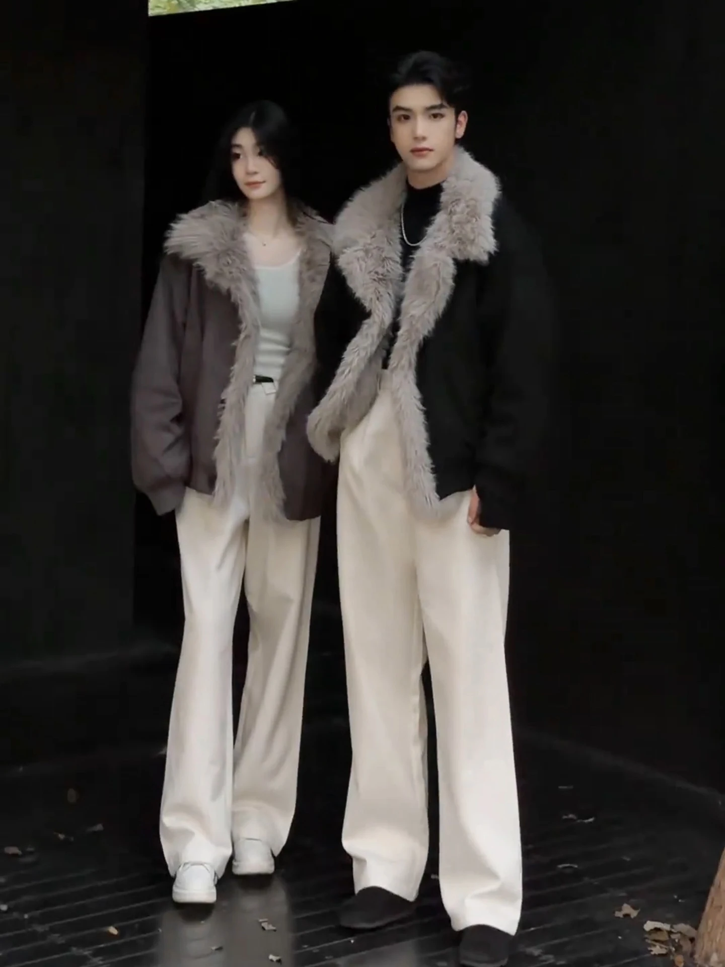 Men's Thiened Winter Jaet Fur Collar Cotton Coat Inteated Leather And Fur Warm Casual Cleanfit ort Length Coat
Men's Thiened Winter Jaet Fur Collar Cotton Coat Inteated Leather And Fur Warm Casual Cleanfit ort Length Coat