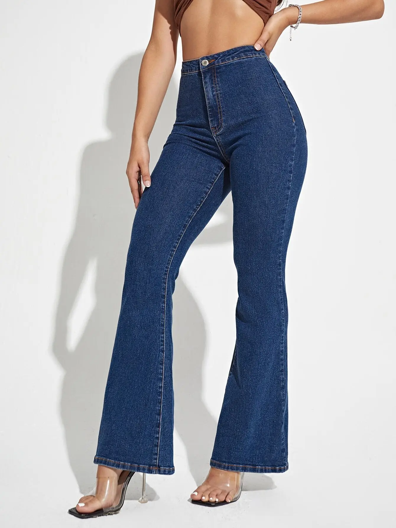 Women's High Waist Flared Bell Bottom Denim Jeans, Casual Daily Wear for Spring Fall
Women's High Waist Flared Bell Bottom Denim Jeans, Casual Daily Wear for Spring Fall