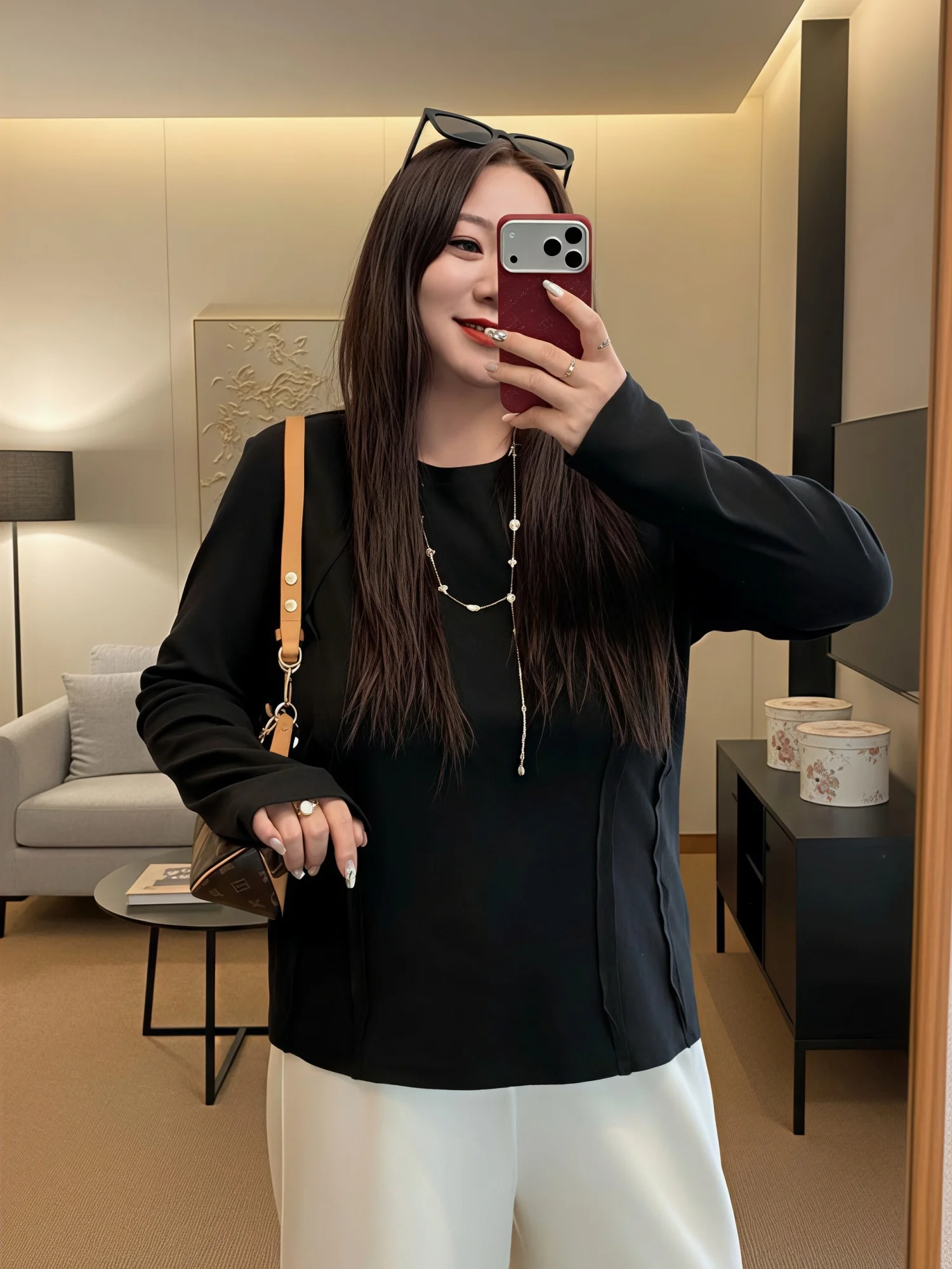plus Size Women's round Neck Base Shirt Thick Sister Simple Design High-End Feel Casual Slimming Velvet Commute Style Knitwear
plus Size Women's round Neck Base Shirt Thick Sister Simple Design High-End Feel Casual Slimming Velvet Commute Style Knitwear