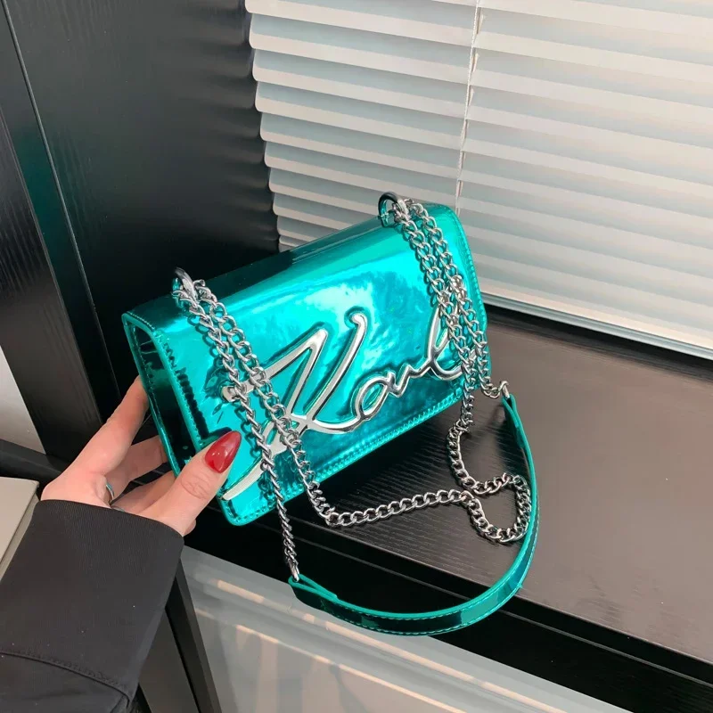 2024 Summer New Single Shoulder Bag Motorcycle Style Mirror Small Square Bag Fashionable Commuter Crossbody Bag Versatile Chain
2024 Summer New Single Shoulder Bag Motorcycle Style Mirror Small Square Bag Fashionable Commuter Crossbody Bag Versatile Chain