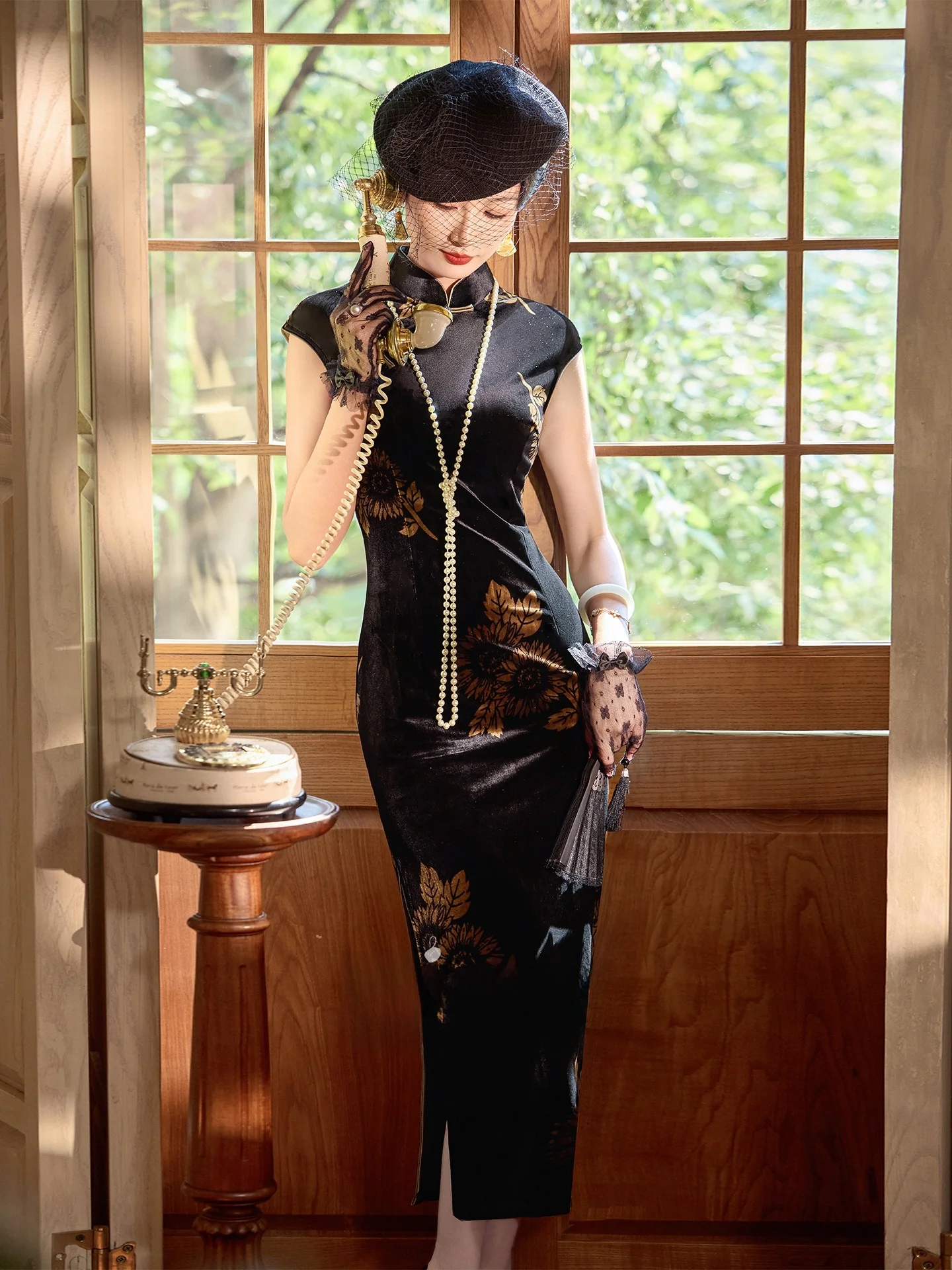 Bla Velvet Dr Women's 2025 New Retro Sle Slim Fit Daily ow Busin Dinner Par Faionable Chinese Costume
Bla Velvet Dr Women's 2025 New Retro Sle Slim Fit Daily ow Busin Dinner Par Faionable Chinese Costume