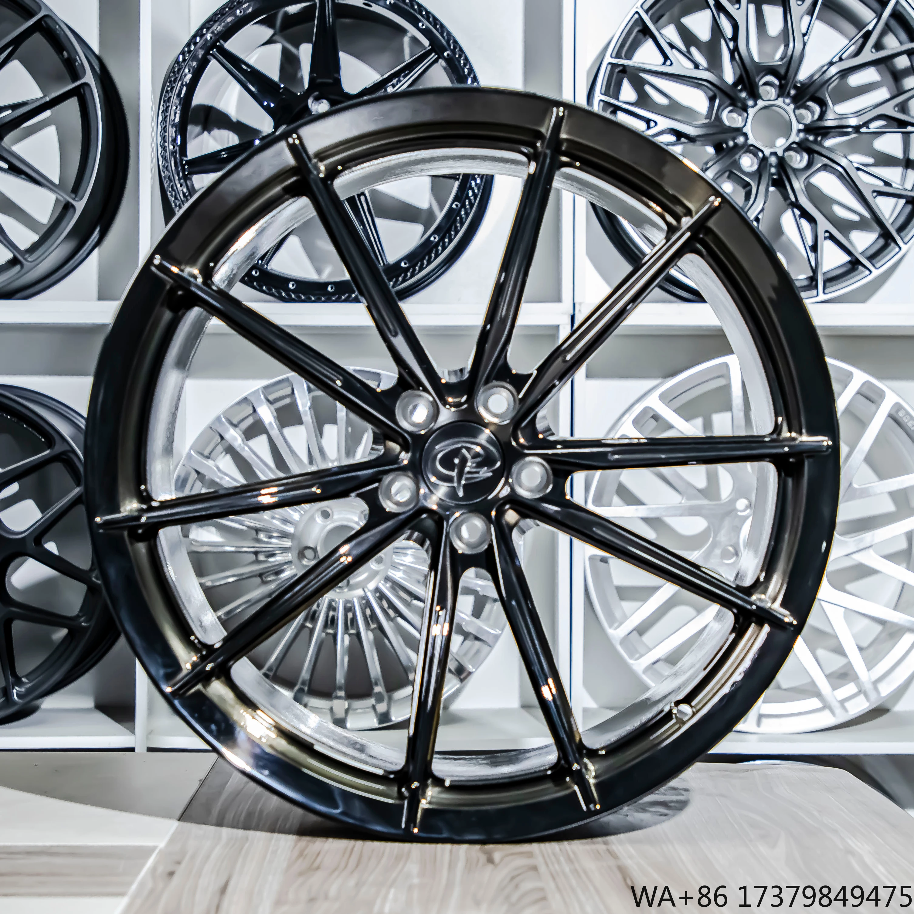 Factory Direct Sale with Brushed Black Gold Finish Multi Spokes 20/21 Inch Monoblock Forged Wheels for McLaren 720S
Factory Direct Sale with Brushed Black Gold Finish Multi Spokes 20/21 Inch Monoblock Forged Wheels for McLaren 720S