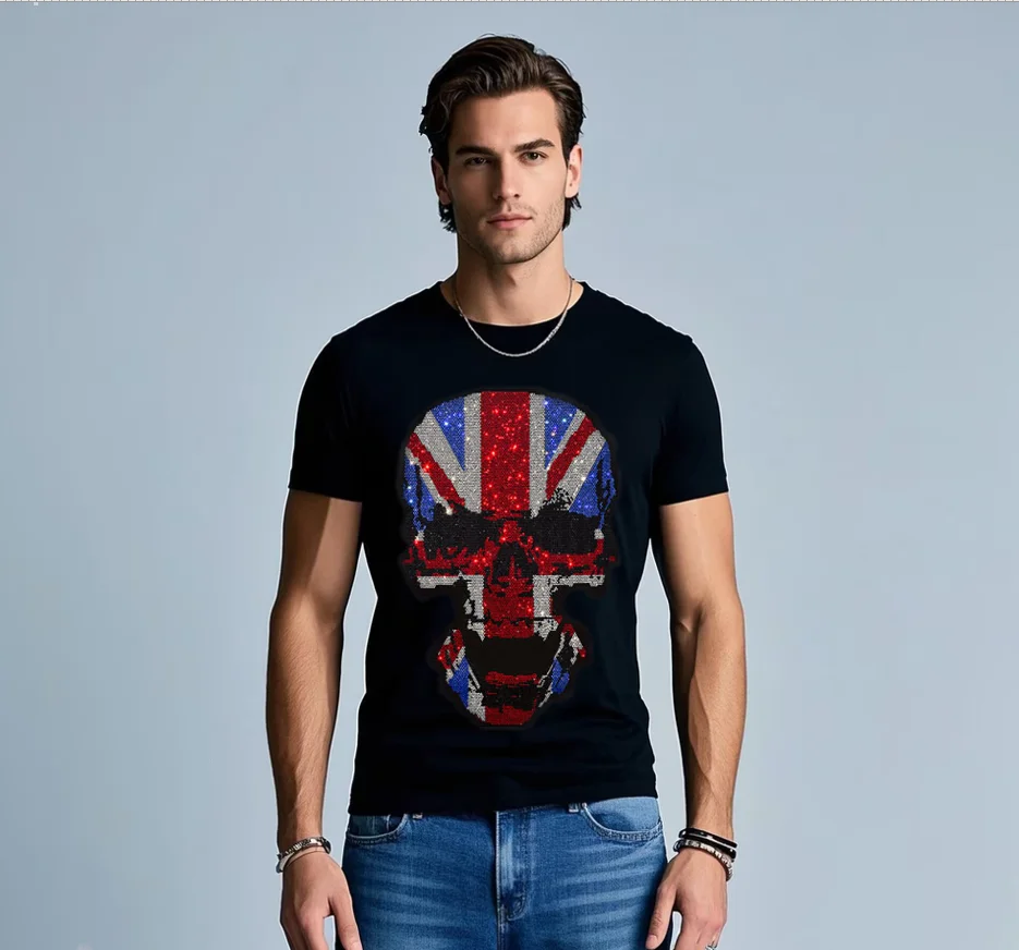 New Short Sleeved Men's Brand Rhinestone brand designer Slim Summer New Top Male Luxurious High-quality
New Short Sleeved Men's Brand Rhinestone brand designer Slim Summer New Top Male Luxurious High-quality