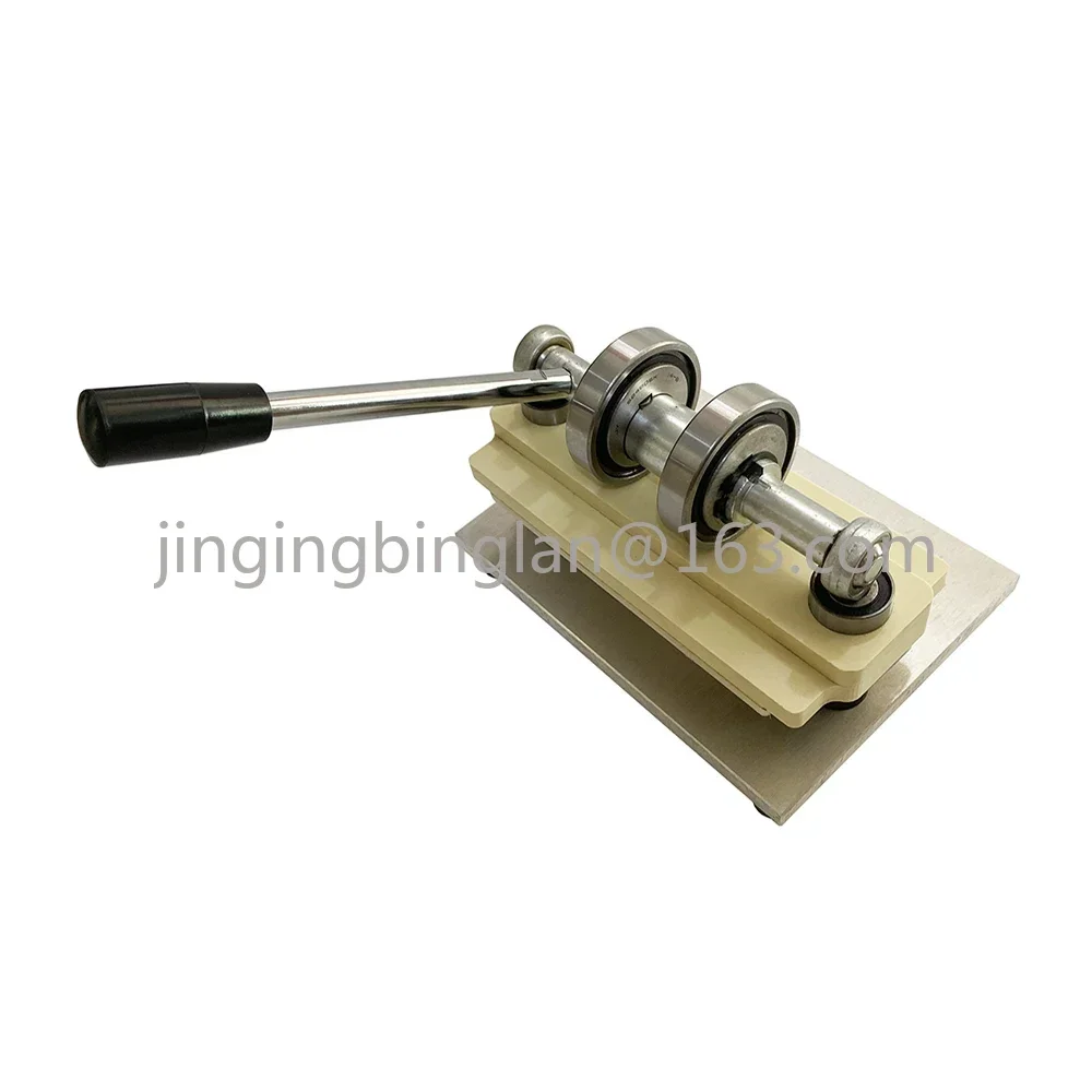 Double Wheel Hand Leather Cutting Machine Photo Paper PVC/EVA Sheet Cutter DIY Leather Die Cutting Machine Punching Manual Press
Double Wheel Hand Leather Cutting Machine Photo Paper PVC/EVA Sheet Cutter DIY Leather Die Cutting Machine Punching Manual Press