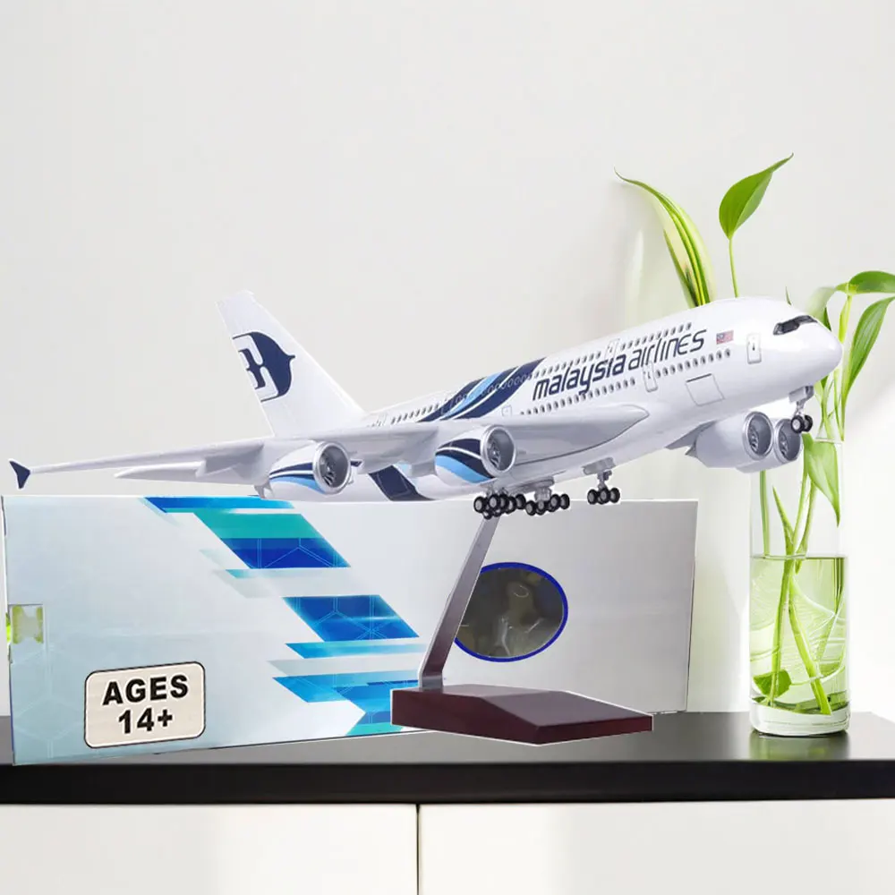 Souvenir Plane Toy 1:160 47CM for Airbus A380 Malaysia Airlines Lightweight Die-cast Resin Aircraft Collection Display Plane Set
Souvenir Plane Toy 1:160 47CM for Airbus A380 Malaysia Airlines Lightweight Die-cast Resin Aircraft Collection Display Plane Set