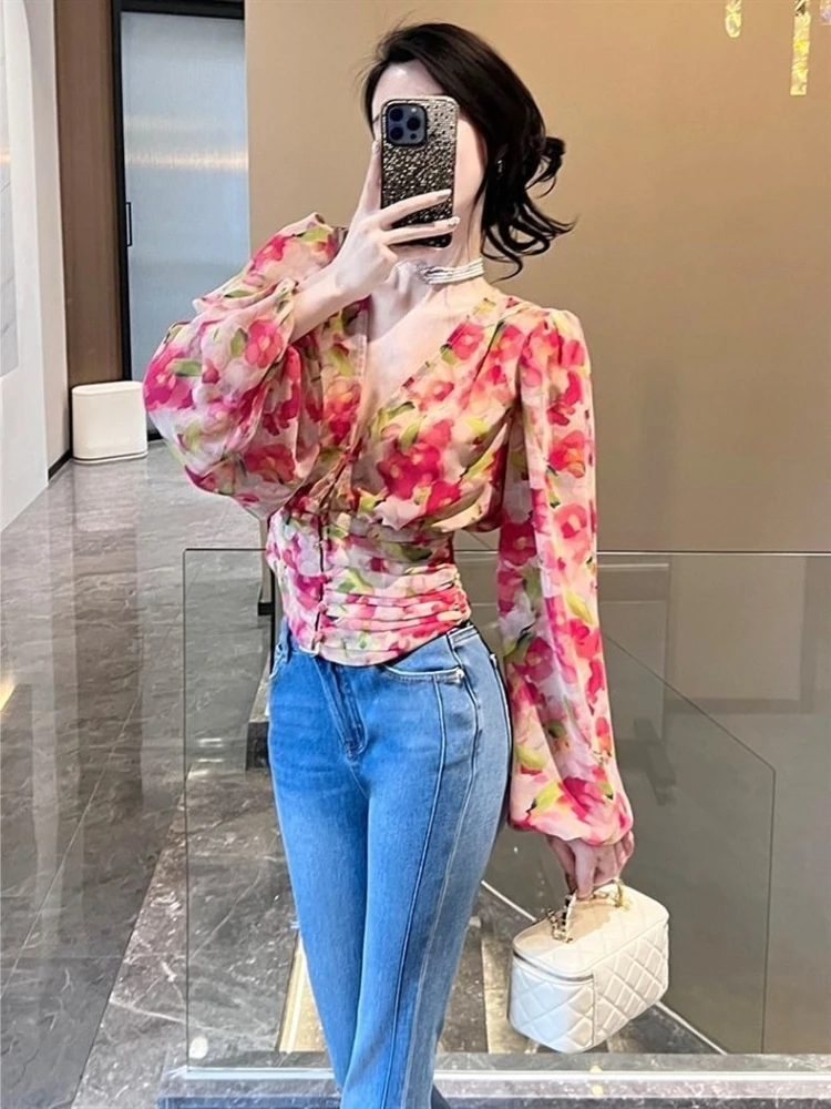 Women's Floral Print Top Soft V Neck Blouse with Puff Sleeves 2026 Spring Autumn Fashion Shirt
Women's Floral Print Top Soft V Neck Blouse with Puff Sleeves 2026 Spring Autumn Fashion Shirt
