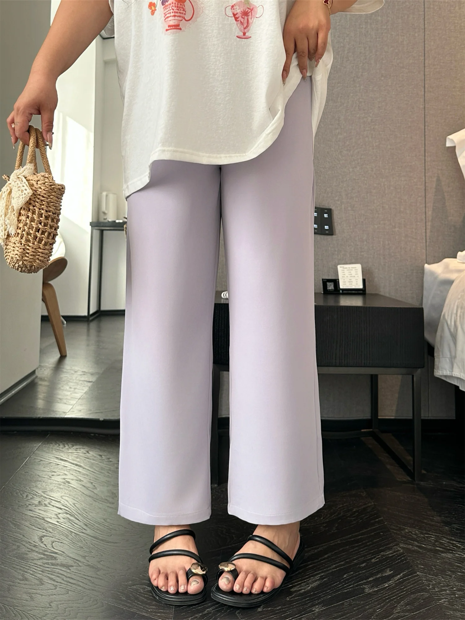 High Waist Straight Leg Thin Casual Pants Fashionable plus Size Summer Slimming Trousers for Women Thick Sister 15205H
High Waist Straight Leg Thin Casual Pants Fashionable plus Size Summer Slimming Trousers for Women Thick Sister 15205H