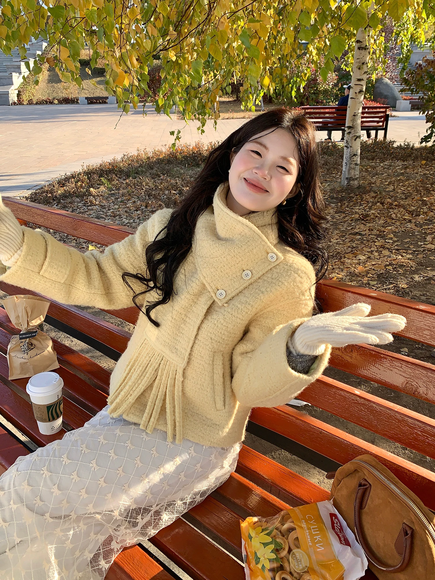 Женское шерстяное пальто Soft Sle, корейский дизайн, чехол для сырного молока, осенне-зимний топ, свободный крой, длинная смесь полиэстера све
Женское шерстяное пальто Soft Sle, корейский дизайн, чехол для сырного молока, осенне-зимний топ, свободный крой, длинная смесь полиэстера све