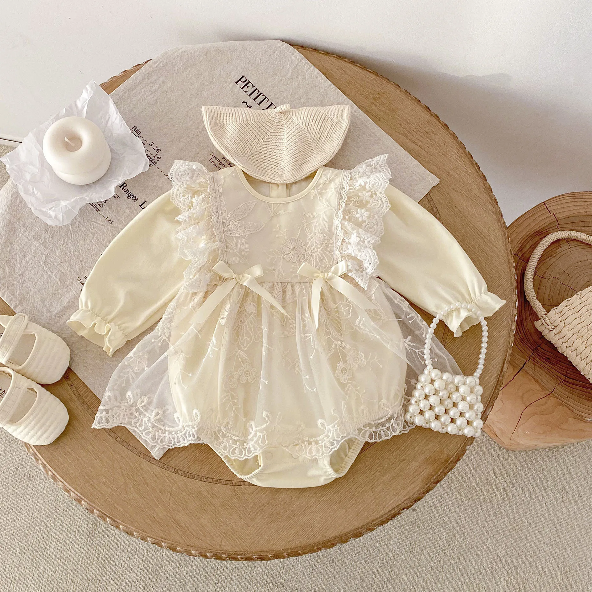 Newborn Clothes Baby Girls Bodysuit 2025 Spring New Princess Infant One-piece Dress Toddler Girls Long Sleeve Lace Jumpsuit
Newborn Clothes Baby Girls Bodysuit 2025 Spring New Princess Infant One-piece Dress Toddler Girls Long Sleeve Lace Jumpsuit