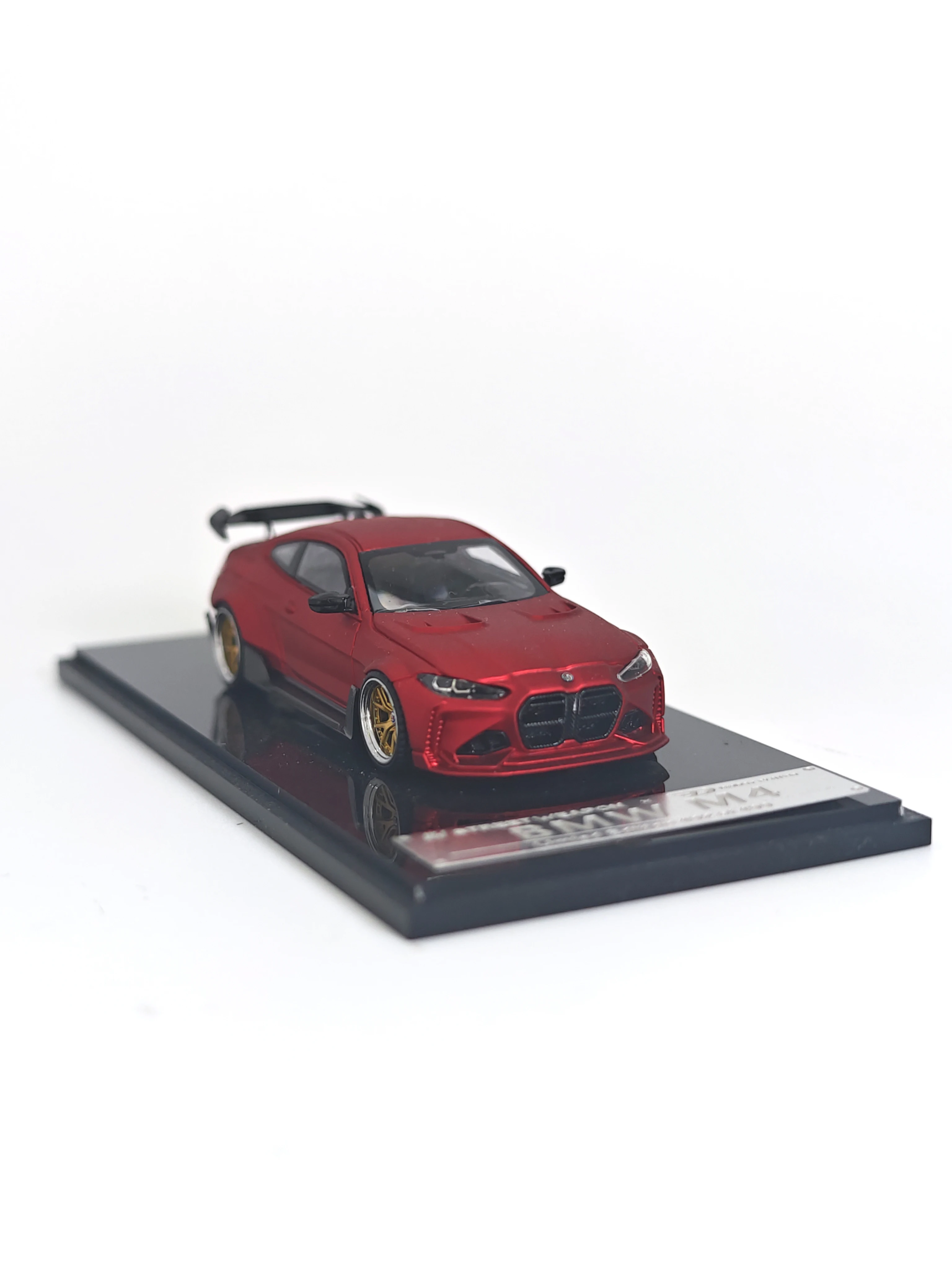 SW 1:64 G82 M4 ADRO BODY KIT Широкая модификация кузова Имитация сплава Модель автомобиля Подарок 
SW 1:64 G82 M4 ADRO BODY KIT Широкая модификация кузова Имитация сплава Модель автомобиля Подарок