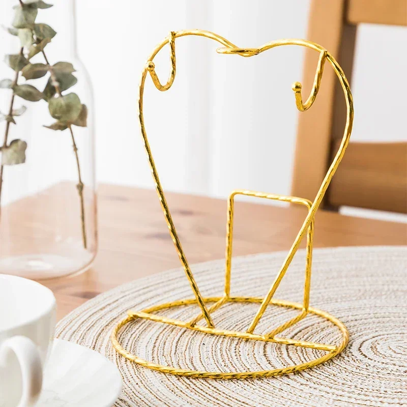 Home Nordic Creative Iron Coffee Cup Holder Heart-shaped Tray Hanging Stand Holder Gold Stainless Steel Storage Rack
Home Nordic Creative Iron Coffee Cup Holder Heart-shaped Tray Hanging Stand Holder Gold Stainless Steel Storage Rack