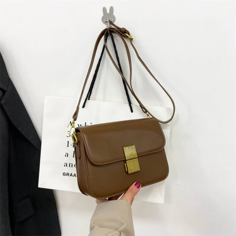 2025 Brown Tofu Bag, Niche Square Purse for Women, Luxe Crossbody Tote, Minimalist Shoulder Bag, Vintage Day-to-Night Bag
2025 Brown Tofu Bag, Niche Square Purse for Women, Luxe Crossbody Tote, Minimalist Shoulder Bag, Vintage Day-to-Night Bag