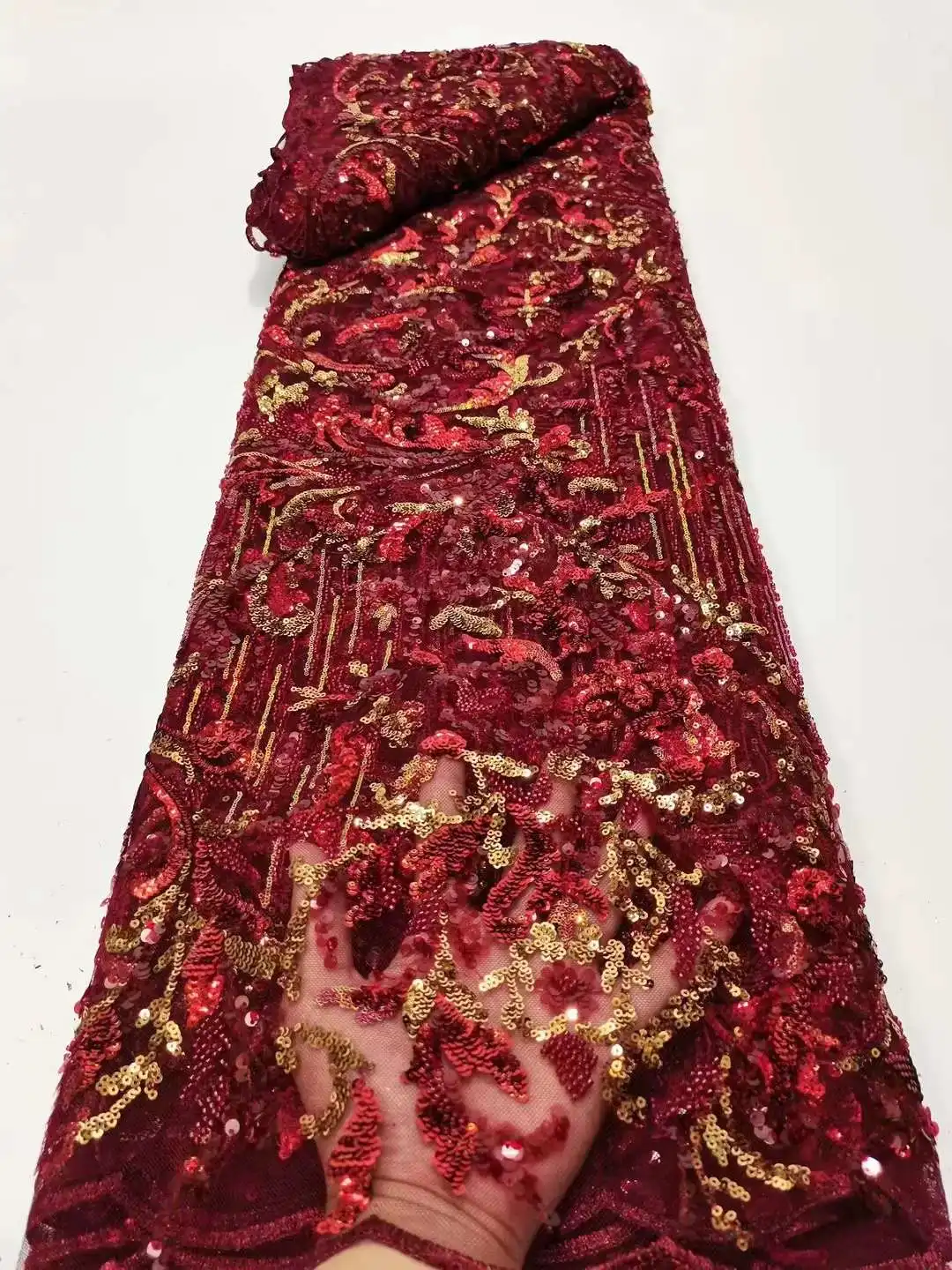 2024 African Sequins Lace Fabric Heavy Beaded Lace Fabrics with Sequins French Tulle Mesh Lace Fabric Sequence Fabrics Lace
2024 African Sequins Lace Fabric Heavy Beaded Lace Fabrics with Sequins French Tulle Mesh Lace Fabric Sequence Fabrics Lace 