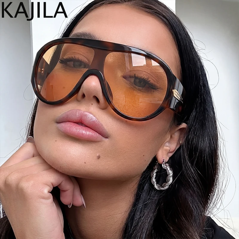 Oversized One-Piece Shield Mask Sunglasses Women 2026 Luxury Brand Flat Top Windproof Sun Glasses Ladies Y2K Punk Goggle Shades
Oversized One-Piece Shield Mask Sunglasses Women 2026 Luxury Brand Flat Top Windproof Sun Glasses Ladies Y2K Punk Goggle Shades
