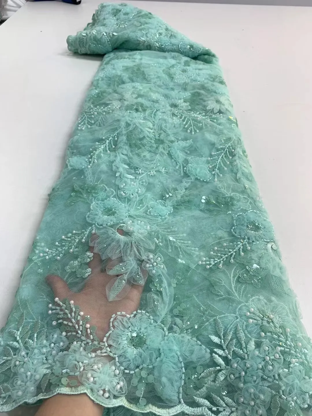 Luxury Hand Beaded 3D Flower Lace Fabric French Tulle Embroidery Fabric Sequins Nigerian Fabric for Wedding Bridal Dress VZX5487
Luxury Hand Beaded 3D Flower Lace Fabric French Tulle Embroidery Fabric Sequins Nigerian Fabric for Wedding Bridal Dress VZX5487