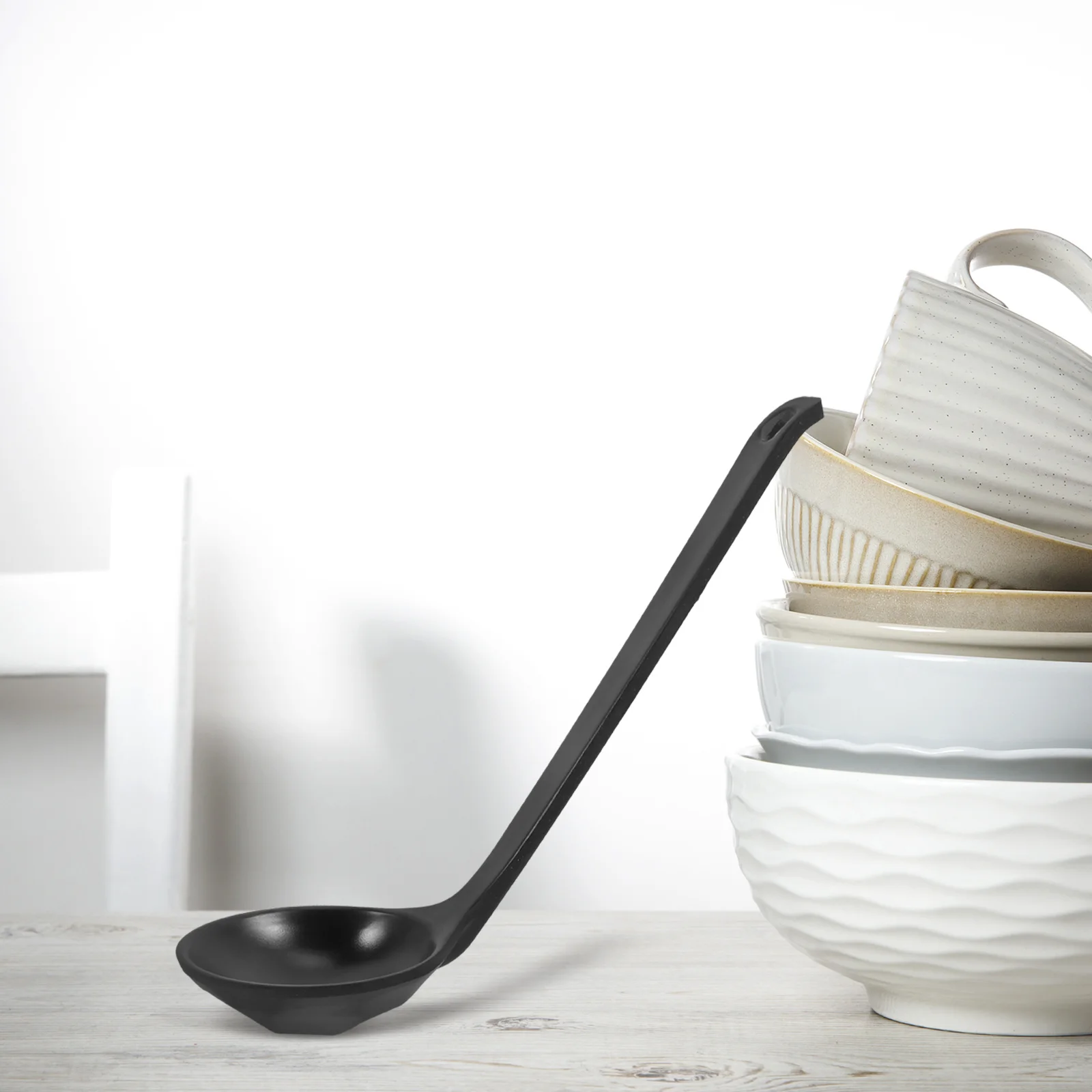 2Pcs Asian Soup Spoons Long Handle Traditional Chinese Ramen Spoon for Soup Dumpling Serving Ladle Korean Japanese Noodle Stew
2Pcs Asian Soup Spoons Long Handle Traditional Chinese Ramen Spoon for Soup Dumpling Serving Ladle Korean Japanese Noodle Stew