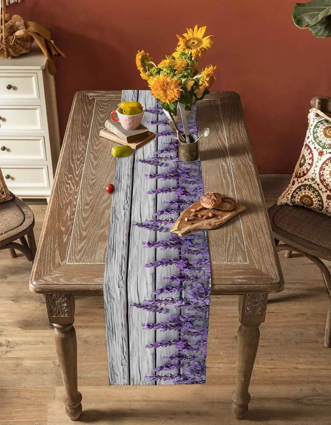 Modern Plank Lavender Flowers Table Runner Dining Table Decoration for Home Party Indoor
Modern Plank Lavender Flowers Table Runner Dining Table Decoration for Home Party Indoor
