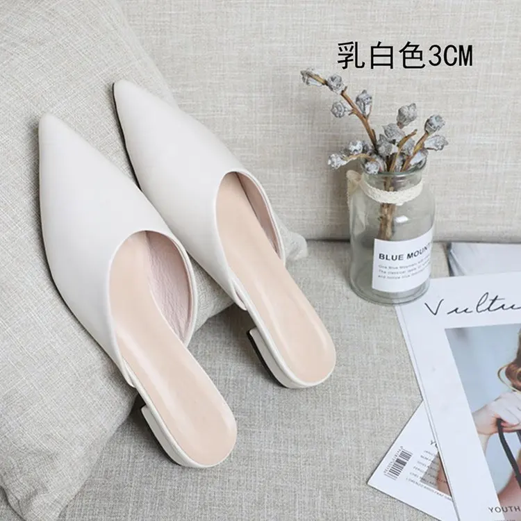 2025 Summer new women's versatile simple style soft leather pointed flat bottom women's footwear half-drag Muller cool slippers
2025 Summer new women's versatile simple style soft leather pointed flat bottom women's footwear half-drag Muller cool slippers