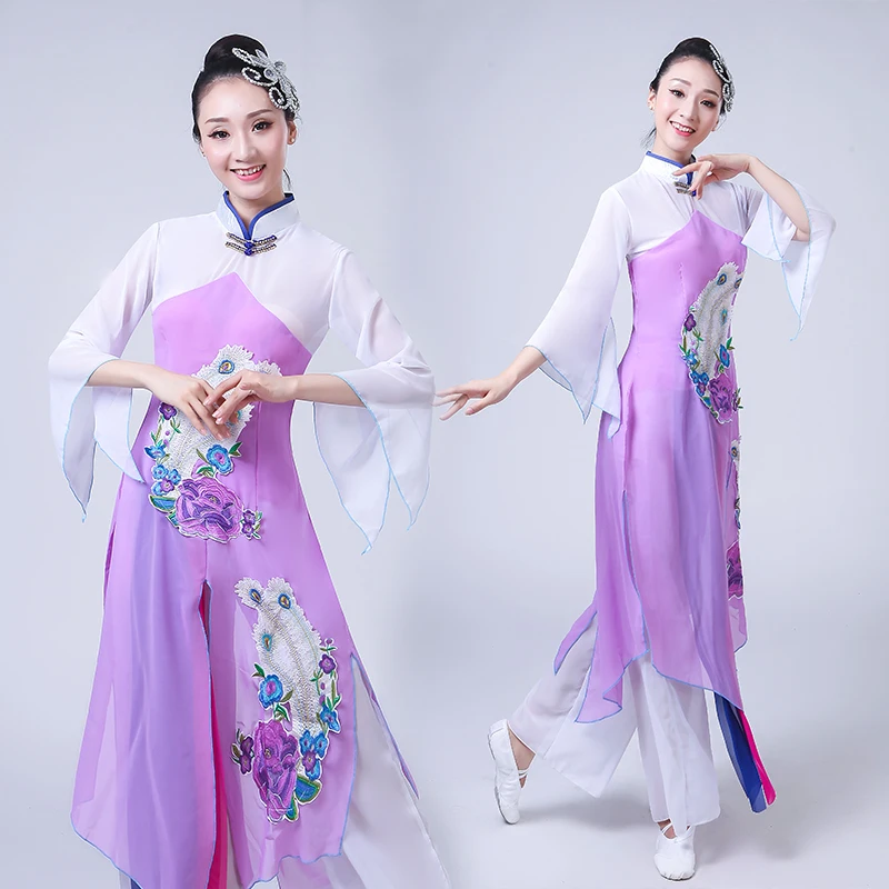 Classic dance performance costumes, elegant women's yangko dance costumes,2025 dance costume women hanfu women
Classic dance performance costumes, elegant women's yangko dance costumes,2025 dance costume women hanfu women