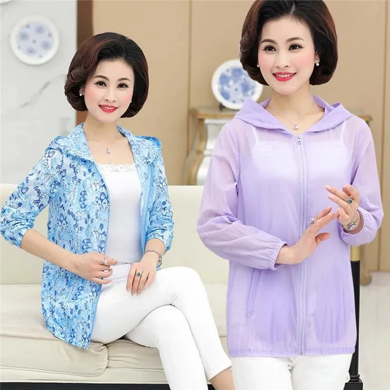 2023 New Mom's Summer Sunscreen Clothing Outerwear For Middle-aged And Old Women's Short Large UV Protection Jacket Femme Tops
2023 New Mom's Summer Sunscreen Clothing Outerwear For Middle-aged And Old Women's Short Large UV Protection Jacket Femme Tops