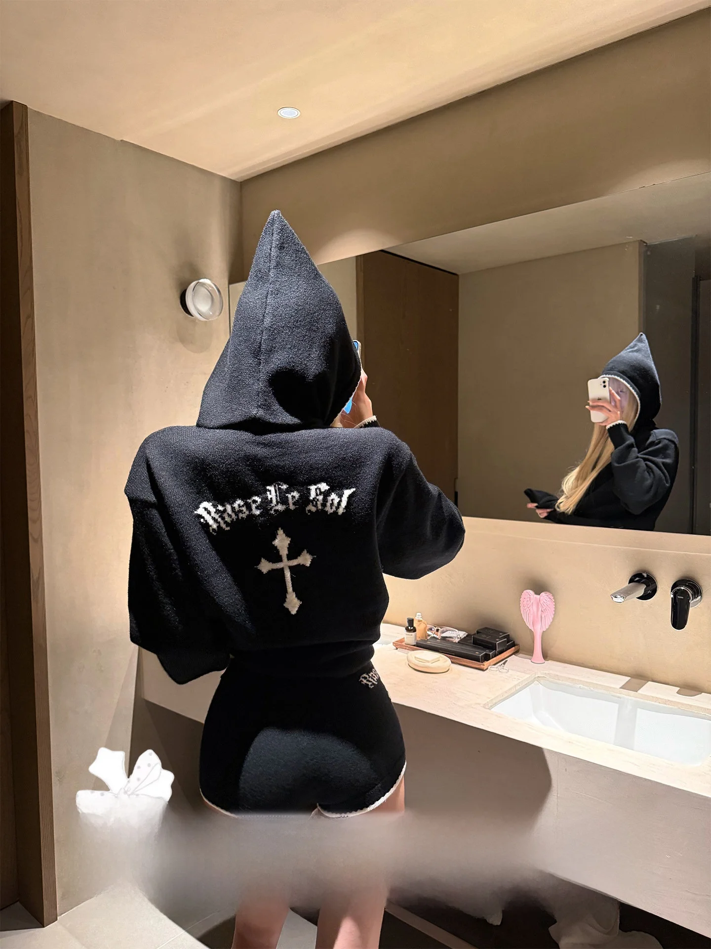 Black Hooded Knitted Sweater And Shorts Set Cross Stitch Elf Witch Lazy Style Women's Fashion Casual Wear Winter Spring Autumn
Black Hooded Knitted Sweater And Shorts Set Cross Stitch Elf Witch Lazy Style Women's Fashion Casual Wear Winter Spring Autumn