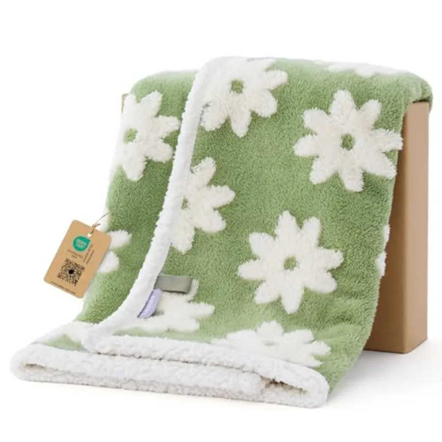 Waterproof Puppy Blanket for Small Dogs - Washable Double Sided Dog Blankets with Warm Jacquard Shag and Soft Sherpa Fleece, Pe
Waterproof Puppy Blanket for Small Dogs - Washable Double Sided Dog Blankets with Warm Jacquard Shag and Soft Sherpa Fleece, Pe