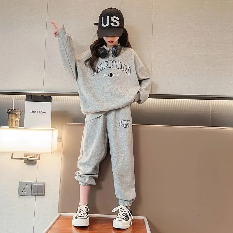 Girls Sweatshirts +Pants Kids Suits 2PCS/Set Cotton 2024 Lapel Spring Autumn Cotton Tracksuit Sport Suits Children Clothing
Girls Sweatshirts +Pants Kids Suits 2PCS/Set Cotton 2024 Lapel Spring Autumn Cotton Tracksuit Sport Suits Children Clothing